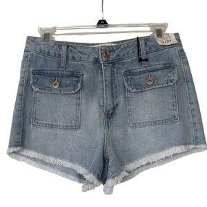 Celebrity Pink NWT Jean Shorts Size 27 US 5 Pockets Distressed Denim Highrise